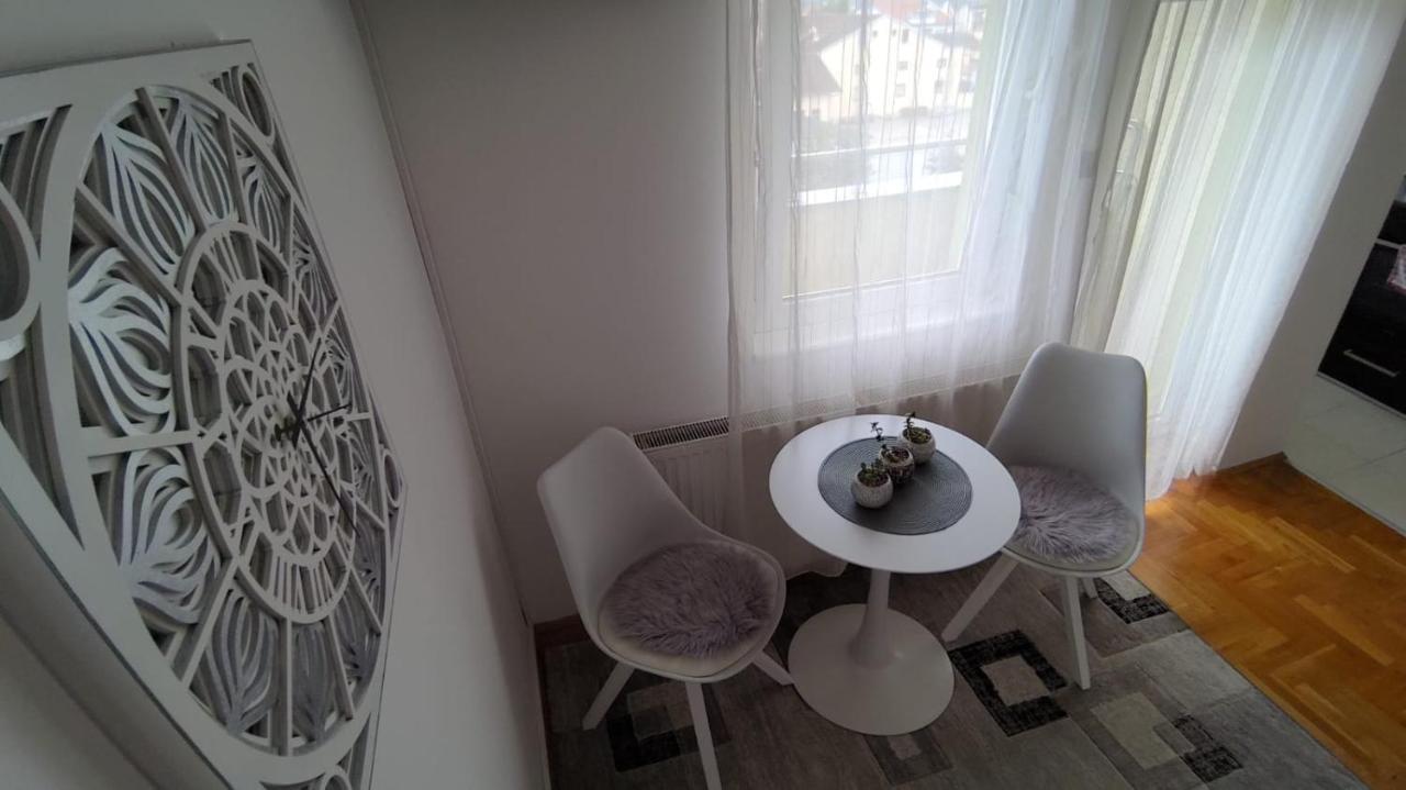 Poesia Apartment Νόβι Σαντ Εξωτερικό φωτογραφία