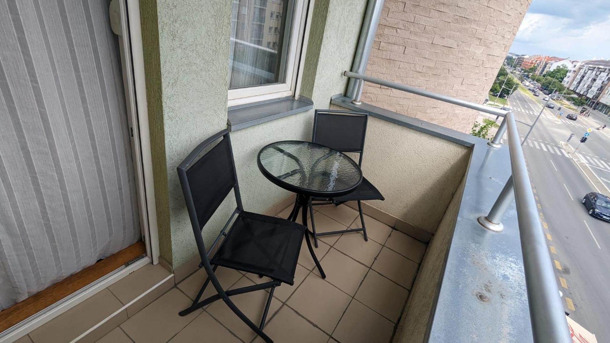 Poesia Apartment Νόβι Σαντ Εξωτερικό φωτογραφία